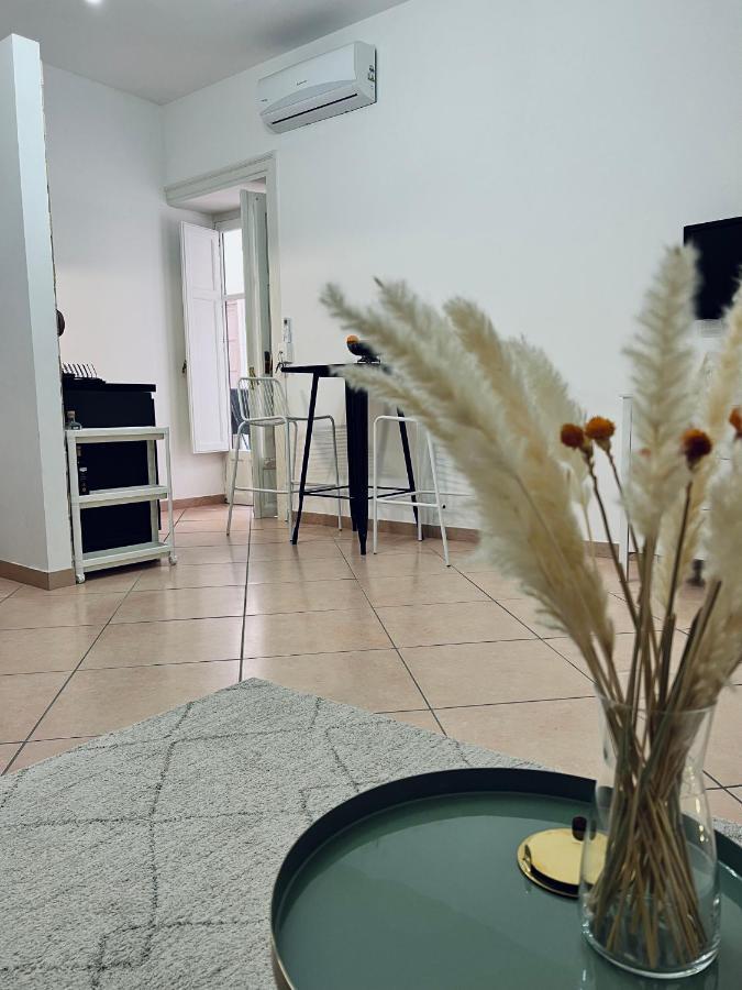 A Ballaro Apartments Palermo Exteriör bild