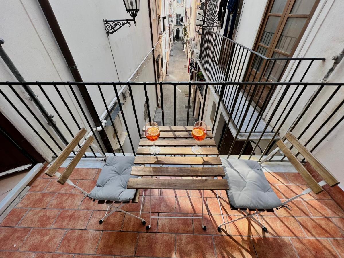 A Ballaro Apartments Palermo Exteriör bild